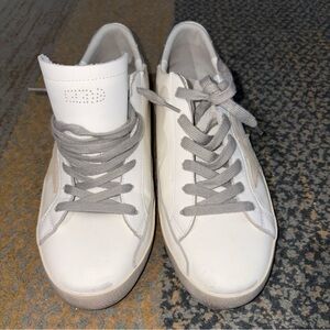 Men's Super-Star Metal-Logo Leather Low-Top Sneakers-Size-43/NWOB